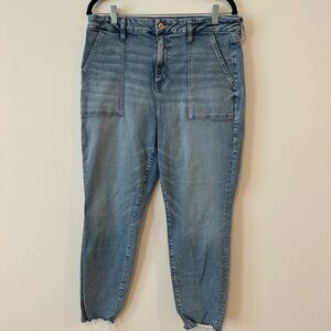 American Eagle Outfitters Curvy Super High Rise Jegging - Next Level Stretch